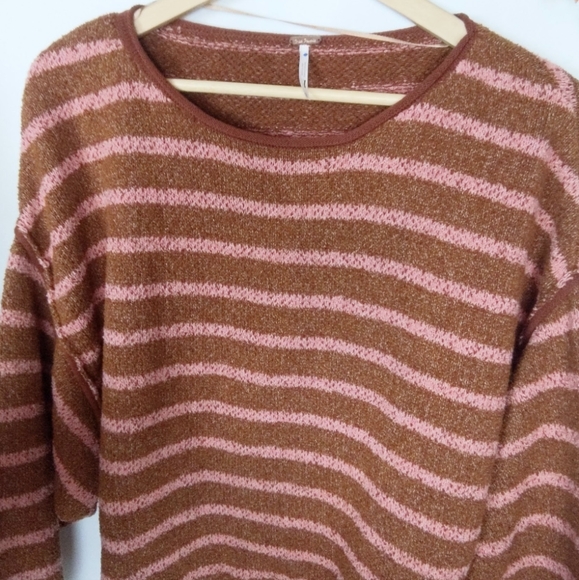 🆕🌿FREE PEOPLE SWEATER🌿 - Picture 6 of 8